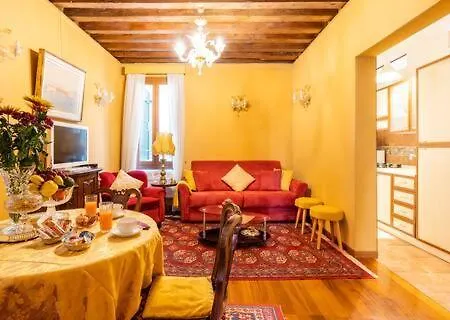 Apartment Nel Cuore Di